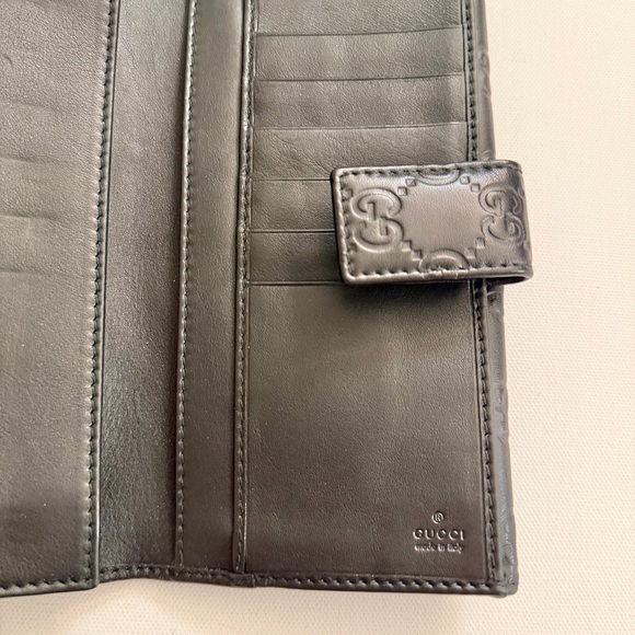 Gucci Logo Black Embossed Leather Long Fold Wallet - Picture 5 of 6